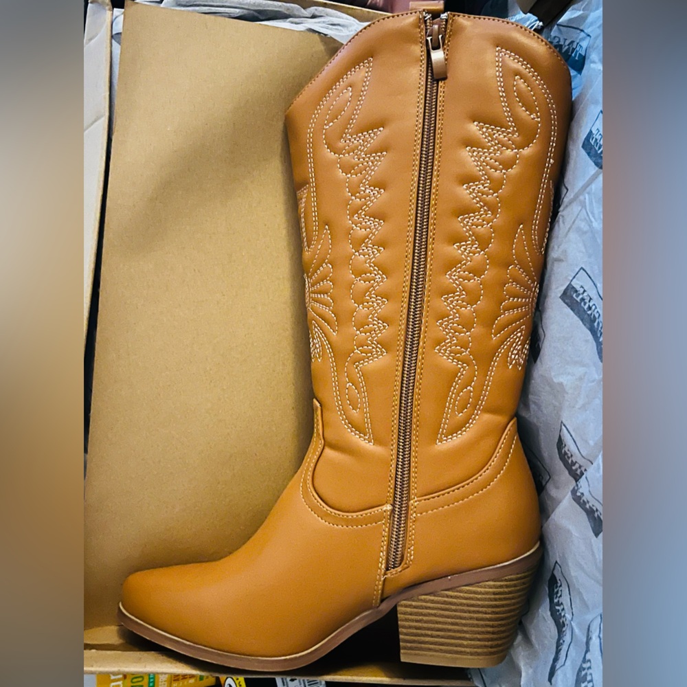 Cowboy Stylish Tan Embroidered Heeled Boots